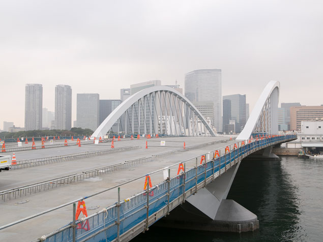 築地大橋及び勝どき陸橋工事現場見学ツアー を実施しました