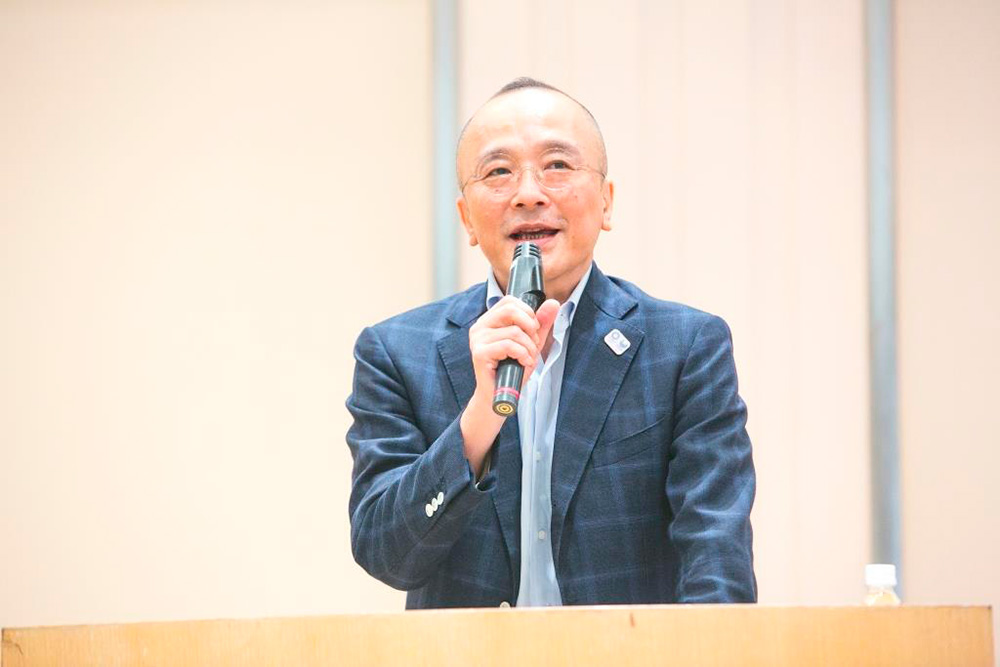 山田五郎氏