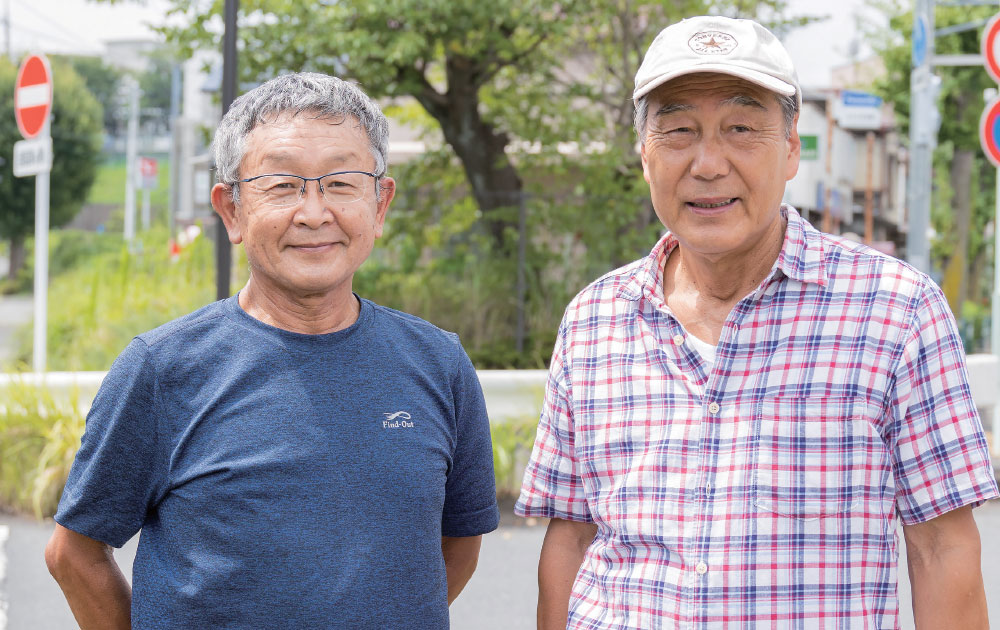 金井商店会 会長の林伸光さん(右)と総務の猪俣利光さん（左） 立川キャンパスの皆さん