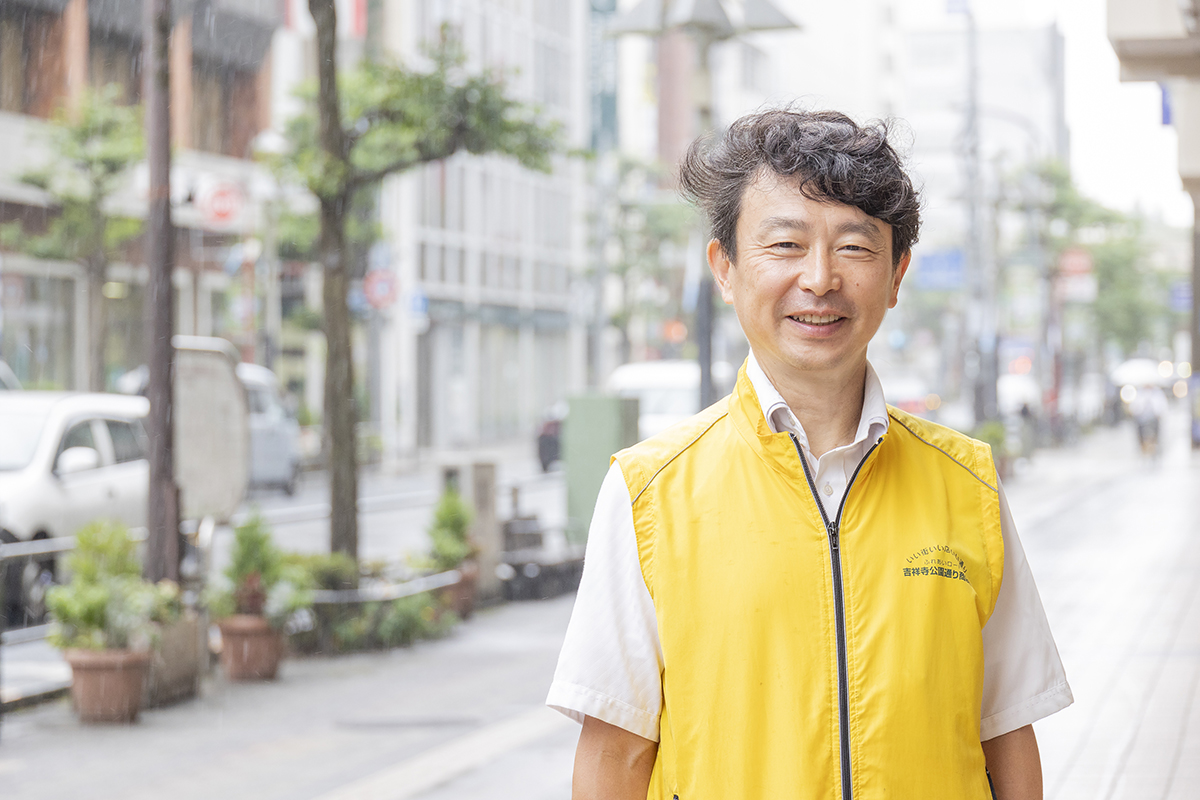 吉祥寺公園通り商店会 会長の櫻井雅義さん