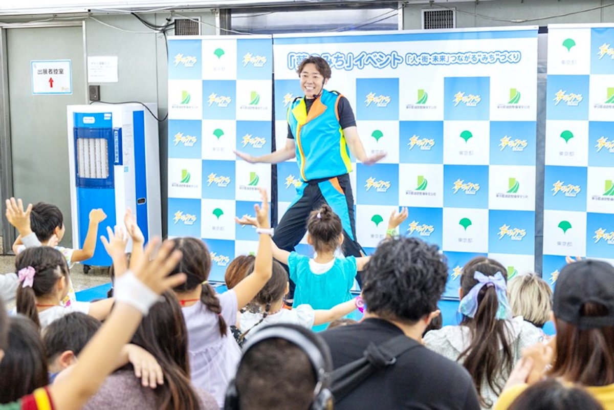 小林よしひさ　よしお兄さんと一緒に親子体操