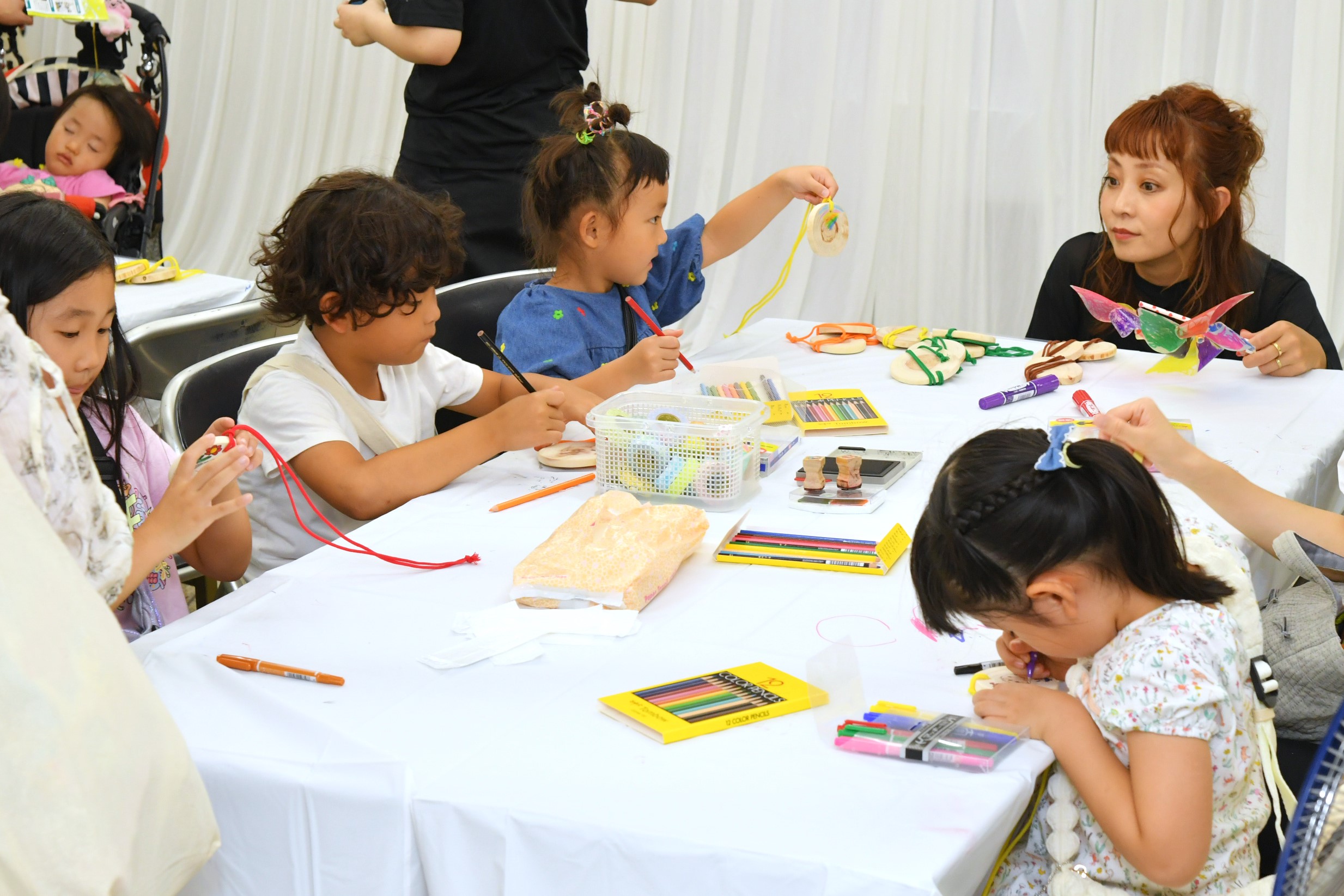 木のペンダント作り体験